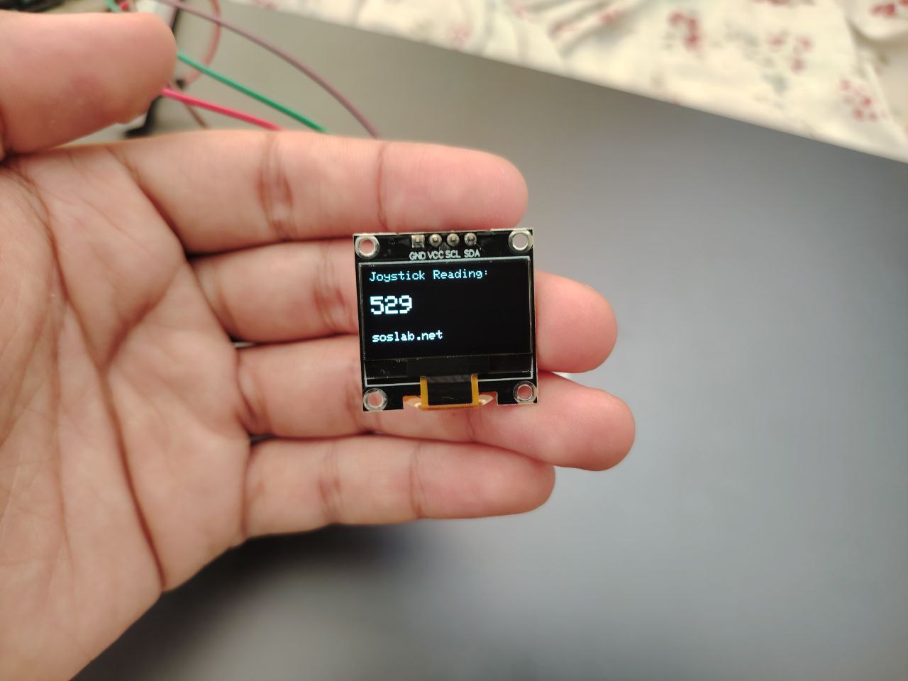 How to use a 0.96" OLED with Arduino (SSD1306)