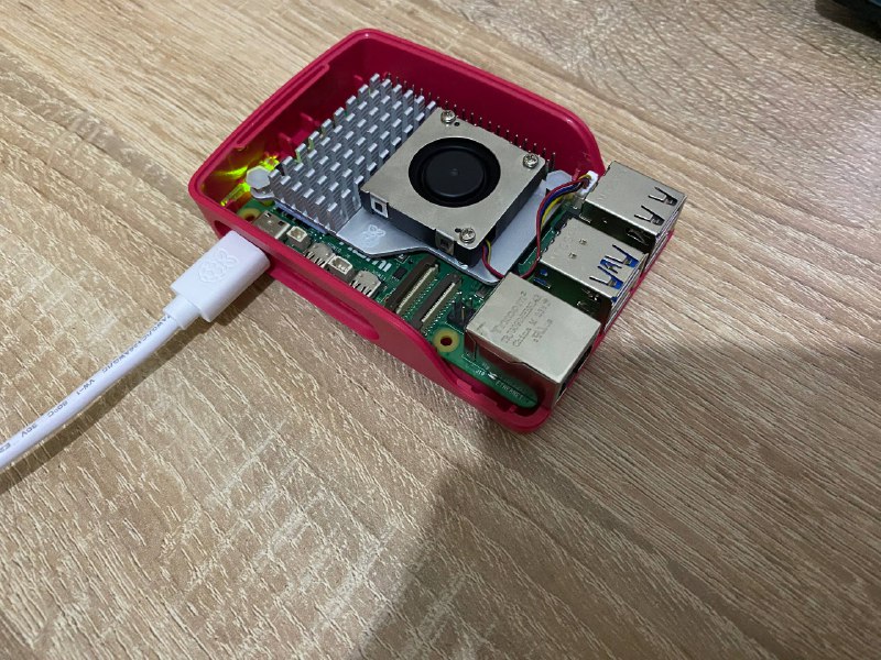 How to Set Up Raspberry Pi with SSH and RealVNC (Headless Setup Guide)