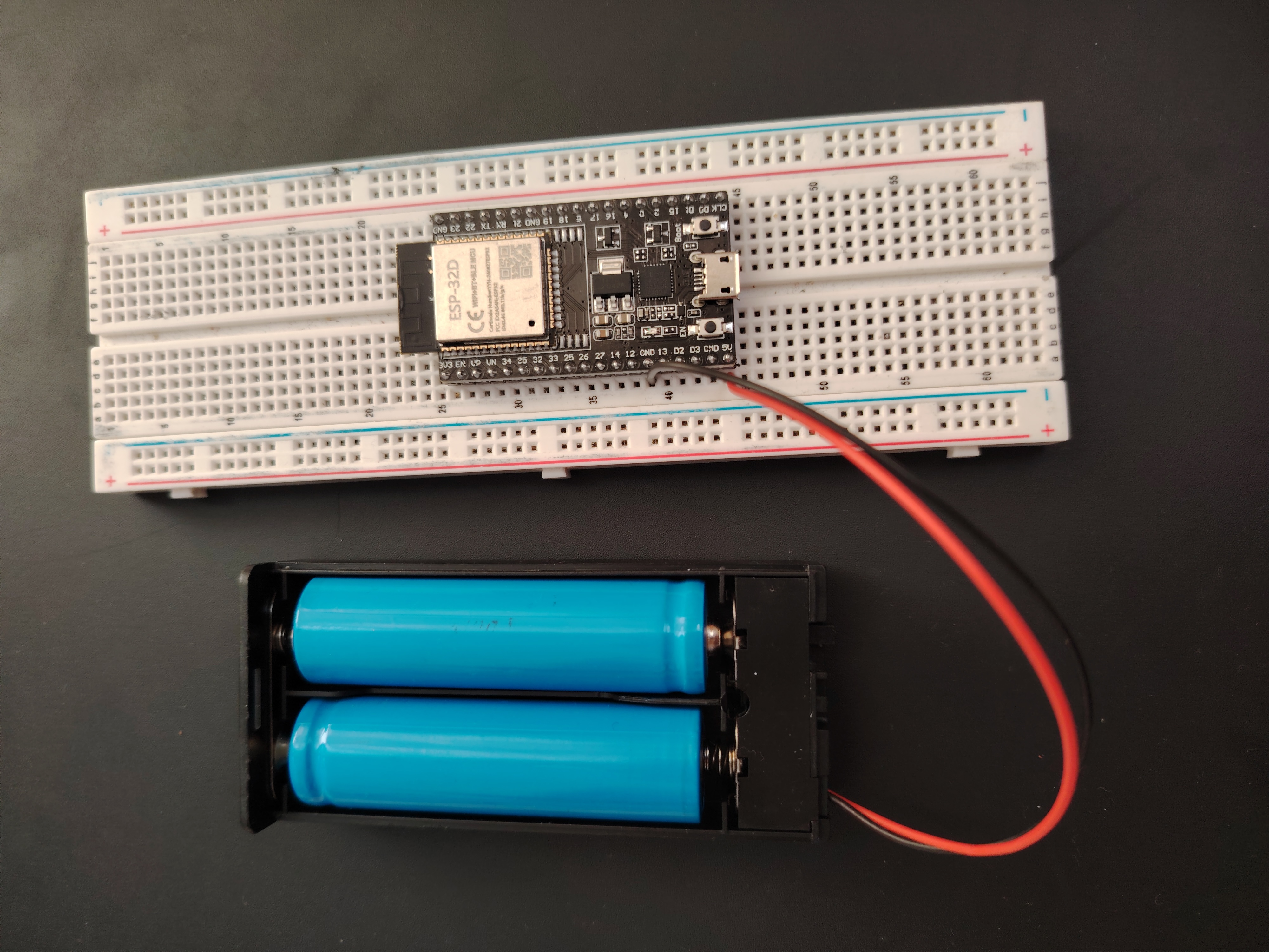 How to Power ESP32 with 18650 Batteries